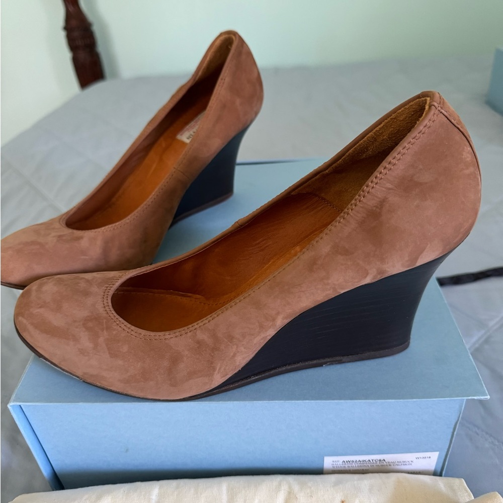 Lanvin Ballerina Wedge Nubuck Calfskin size 42